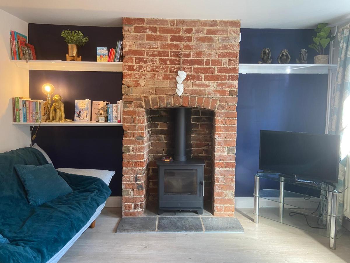 Woodbridge - Cosy Little 2-Bed Cottage Eksteriør bilde